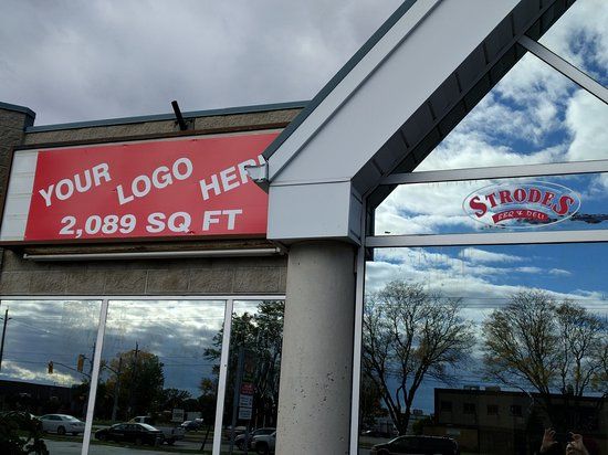 Strodes BBQ & Deli